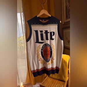 Vintage Miller Lite Branded Knit Sleeveless Men’s Sweater Vest Size Large